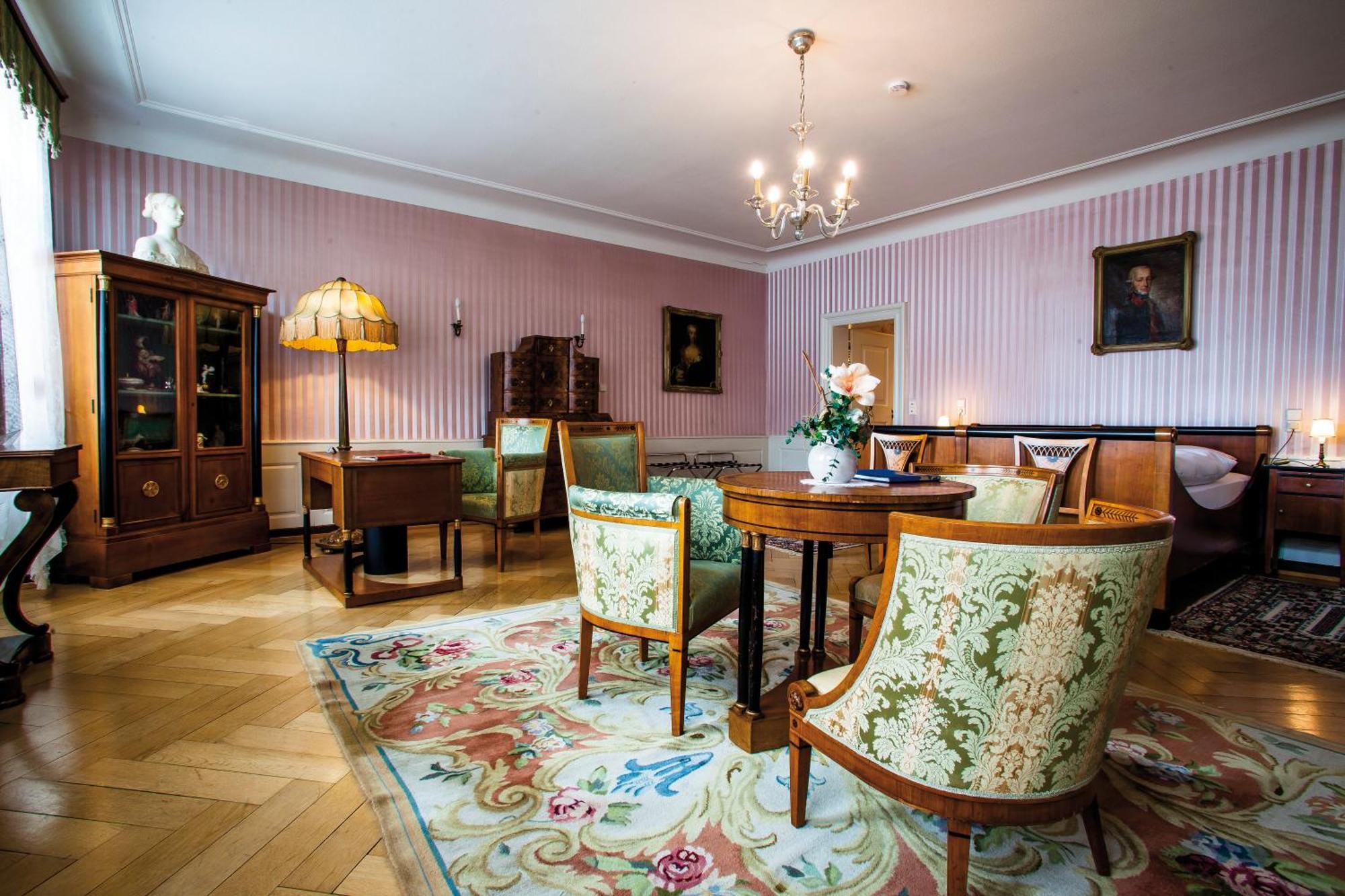 Boardinghouse Sonne Hotell Offenburg Exteriör bild