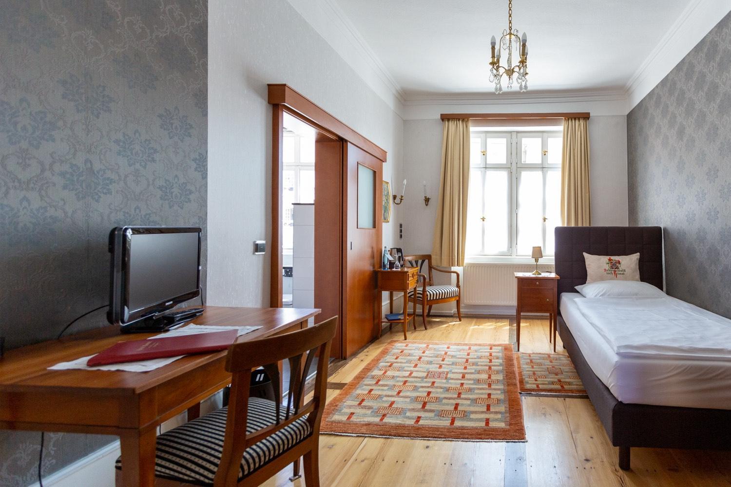 Boardinghouse Sonne Hotell Offenburg Exteriör bild