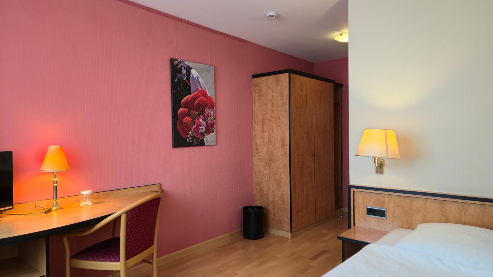 Boardinghouse Sonne Hotell Offenburg Rum bild