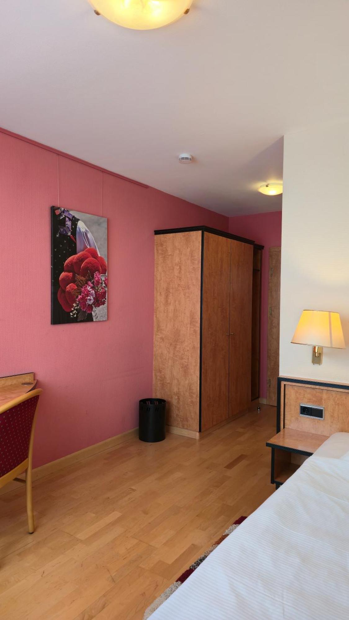 Boardinghouse Sonne Hotell Offenburg Rum bild